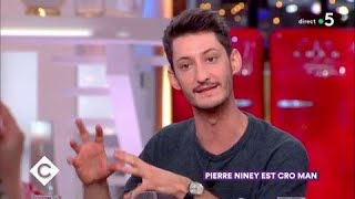 Pierre Niney, homme de Cro Man - C à Vous - 01/02/2018