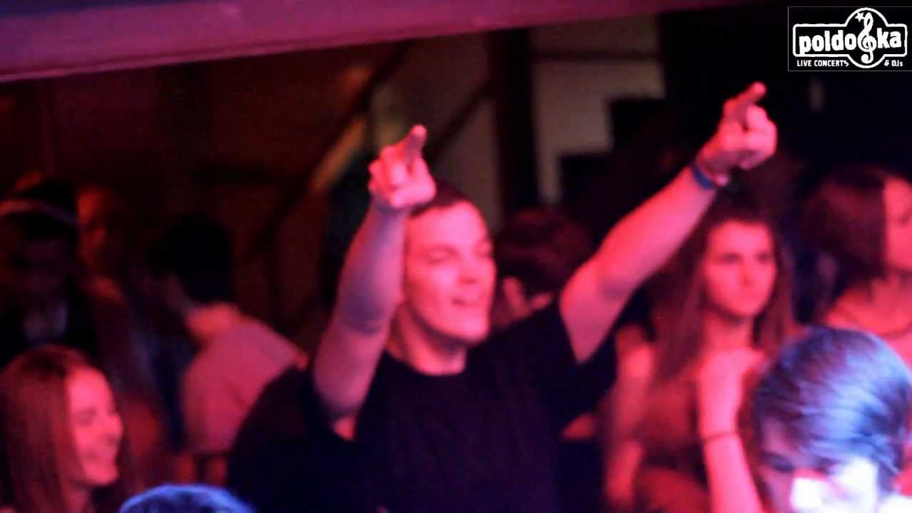 Bounce! Bounce! @Poldofka