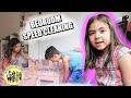 7 YEAR OLD SPEED CLEANS HER BEDROOM | BACK TO SCHOOL SHOE CLEAN OUT | POSHMARK | Large Family Vlog