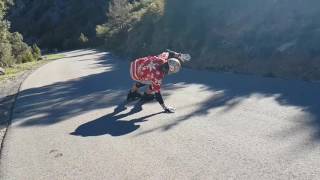 Glove Down Slide on Inline Skates (Parallel Handslide)