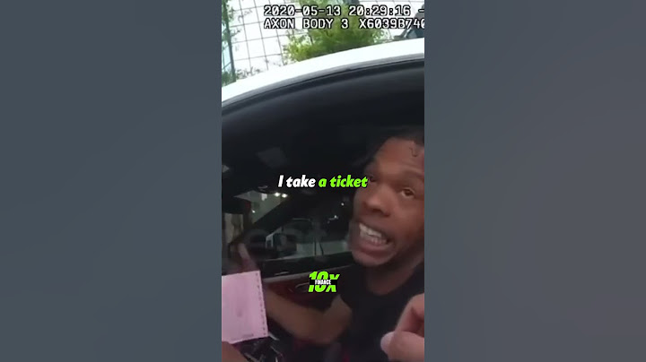 Lil Baby gets pulled over for having tinted windows 😳🤔