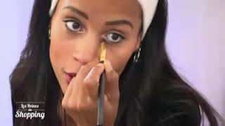 Les Reines du Shopping  -- Branchée  avec des  bottes de couleurs journée 3