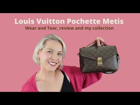 A Closer Look at The Pochette Metis Handbag – Havre de Luxe