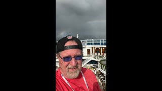 Is there ANYTHING to WALK to and DO from the CRUISE 🚢 PORT in HILO HAWAII ?