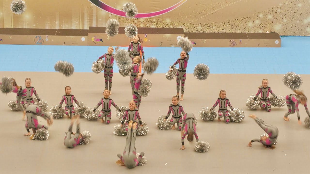 *RAPIDO Rajhrad* - POM cadet podio, Mažoretky / Hradec Kralove 2025