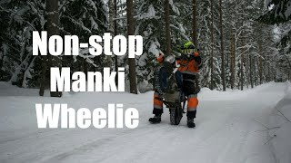 Non-Stop Honda Monkey Wheelie