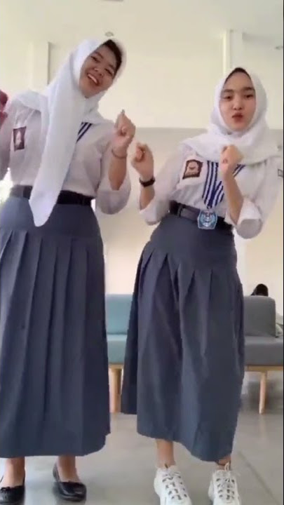 tiktok jilbab SMP gunung gede