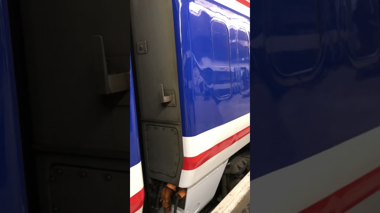 (Extremely rare) class 465 network southeast at Charing (sorry for bad video)