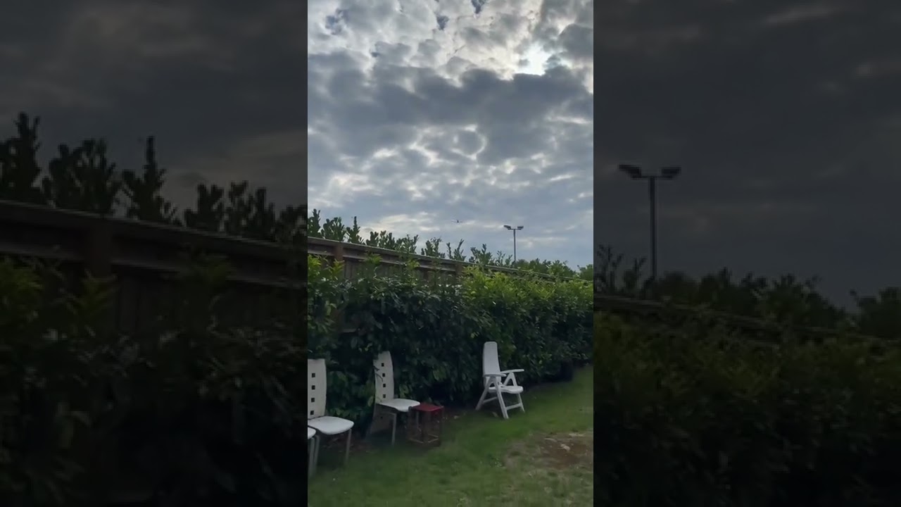 De Havilland Canada DHC-1 Chipmunk G-BXDH landing Farnborough