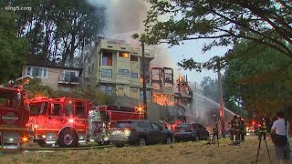 Fire damages four buildings in south Seattle