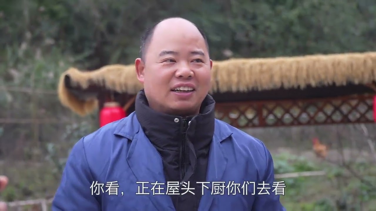 远嫁20年，娘家人第一次来玩，阿英安排三桌美食热情招待。 #农村生活  #家的味道 #远嫁 #娘家人来了 #家里就这条件