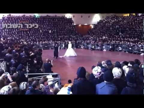 Rachmistrivka Rebbe Shlita Daughter's Wedding in K...