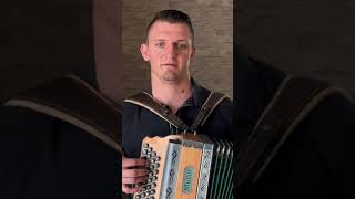 Der Weg zu mein Dirndl is stoanig 🏆#musicvideo #ziach #steirischeharmonika #musik #austria