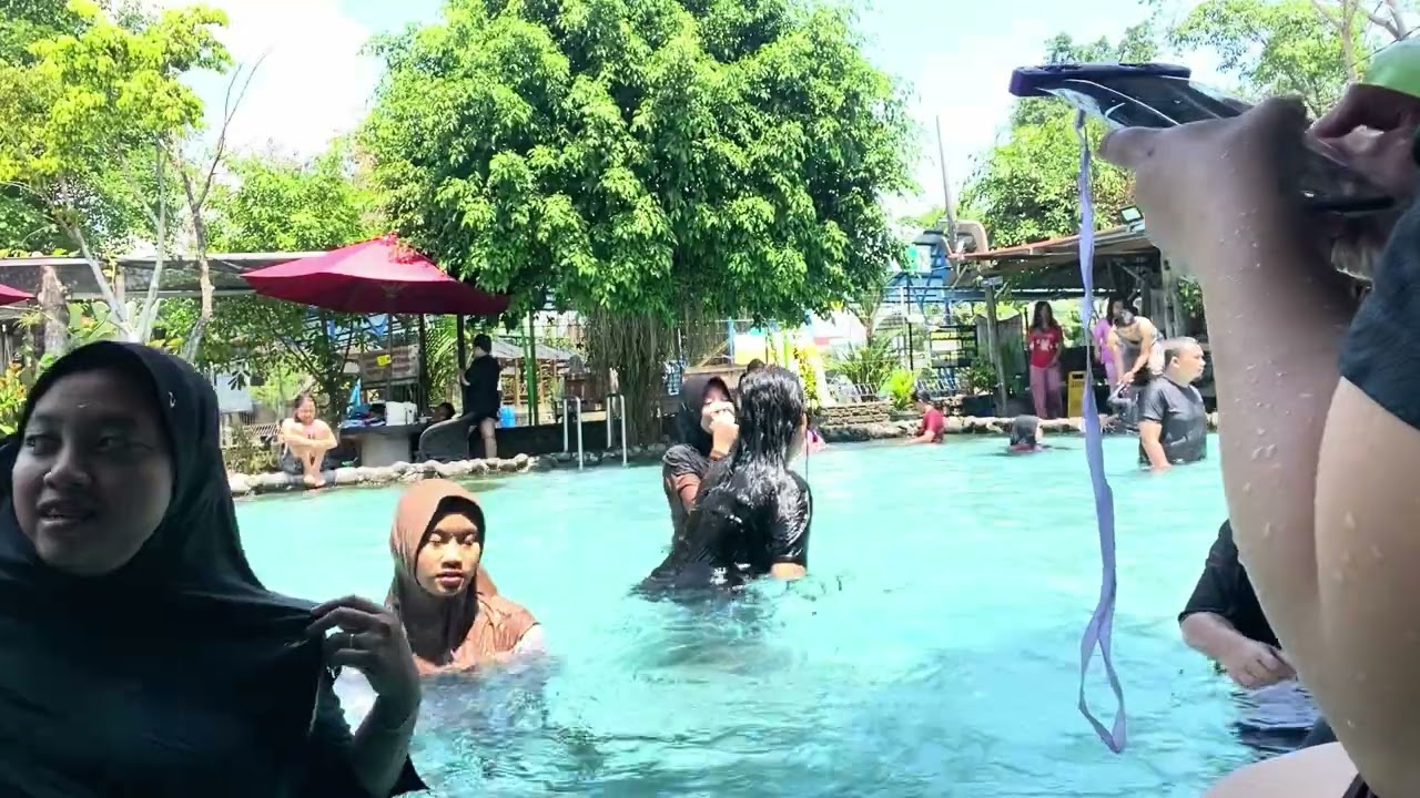 BERENANG BARENG ANAK2 KOST 🏊🏻‍♂️🏊🏻‍♂️💗💗