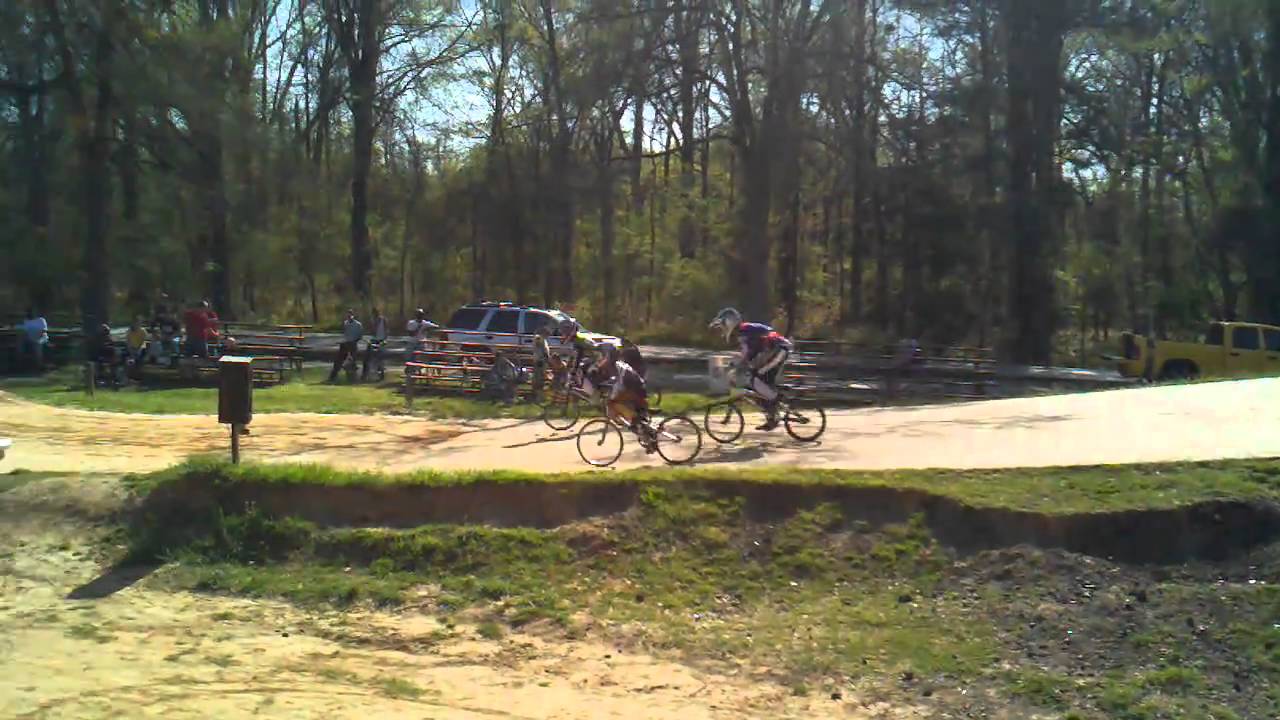 Caleb racing 11 and 14 year olds. - YouTube