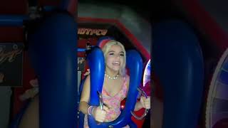 Slingshot Ride Girl Falls Out / Slingshot Ride Girl