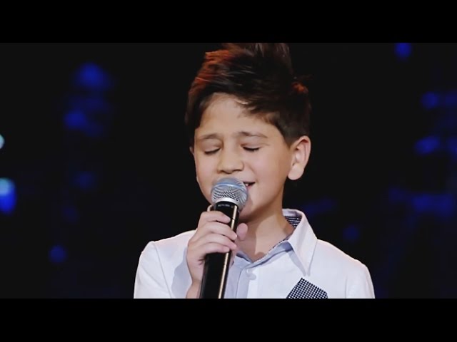 عبد الرحيم الحلبي – موال ماكل من ذاق الصبابة وفوق النخل والبلبل ناغى ع غصن الفل  – MBCTheVoiceKids class=