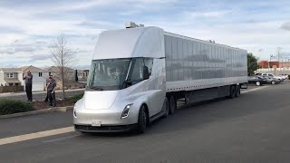 The tesla semi's taking off. notice how little sound there is? future
is here. if you have enjoyed our videos kindly give us a follow.
theadventuresofsta...