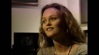 Le Cimetière des CD - Invitée Vanessa Paradis (1995)