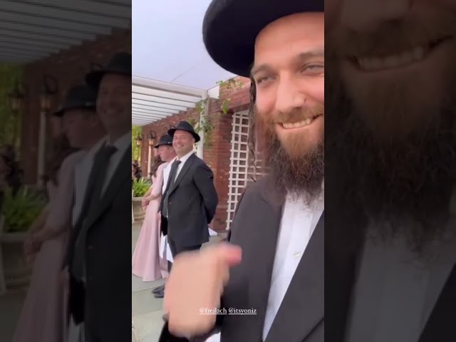 בחור הפלא בנצי קלצקין בערי וועבר בחופה