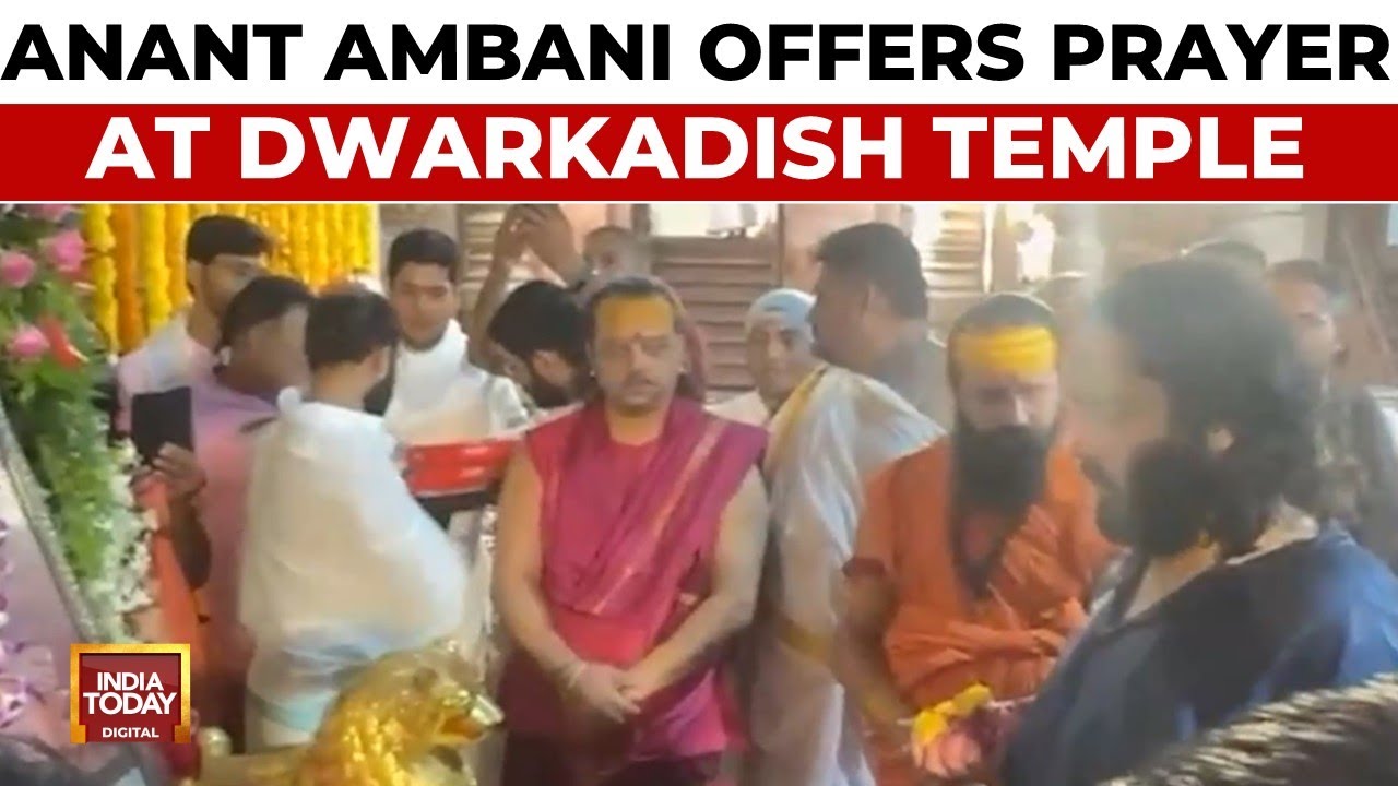 Anant Ambani Offers Prayer At Gujarat's Dwarkadish Temple After Completing Of His 170-KM Padyatra