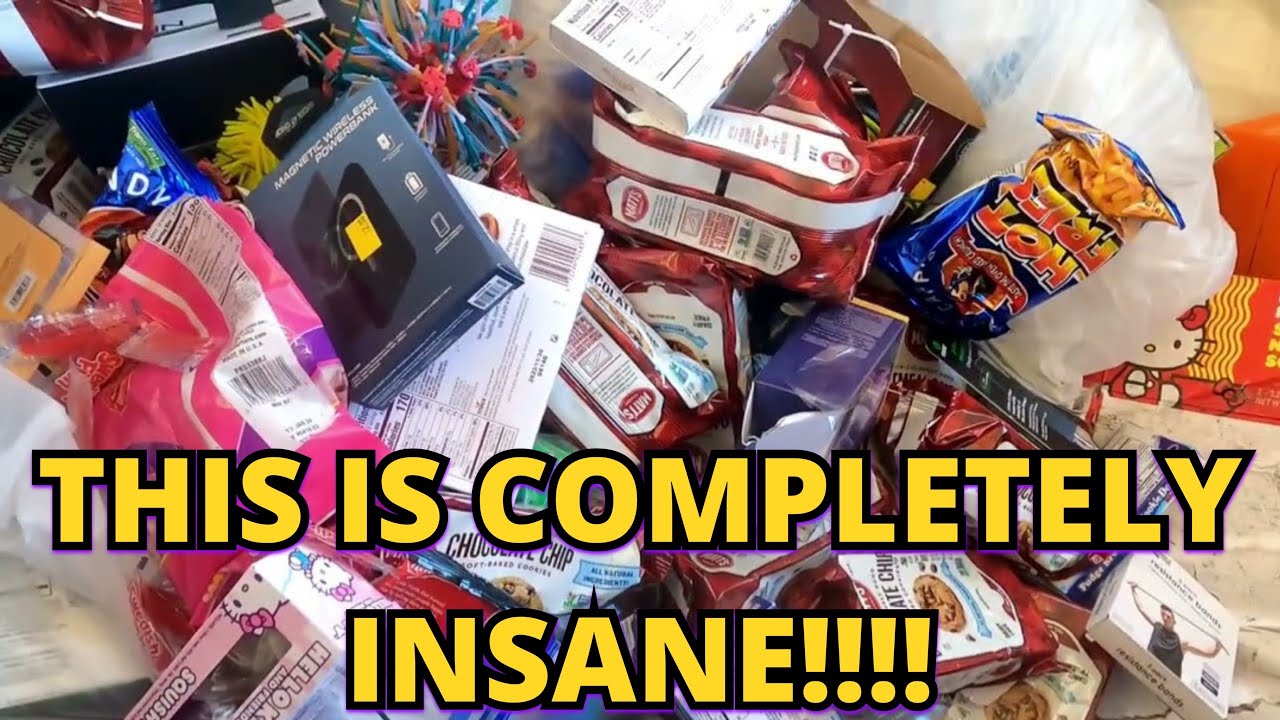 DUMPSTER DIVING - THIS IS COMPLETELY INSANE!  EMPLOYEES TRIED TO HIDE ALL THIS BOXES FROM!!👀😳👀🤔