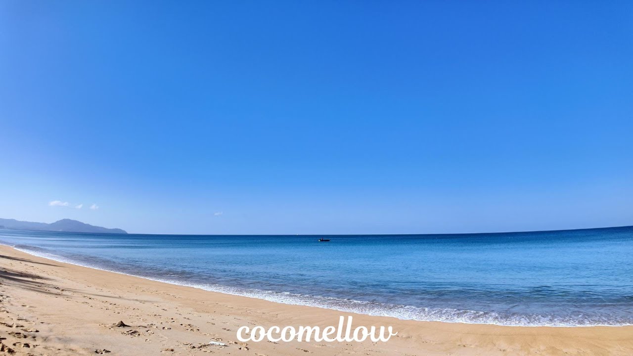 Peaceful Beach Waves in 4K | Relaxing Ocean Sounds for Stress Relief