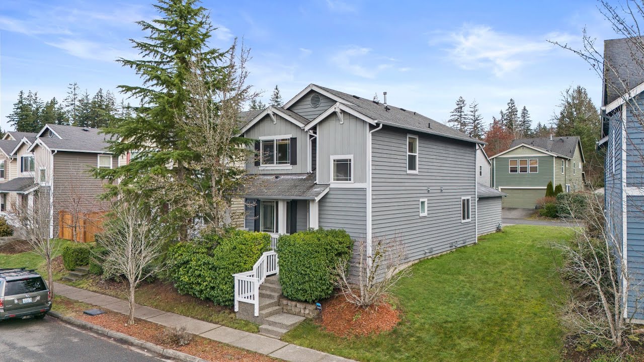 Your Next Dream Home Awaits in Redmond Ridge!