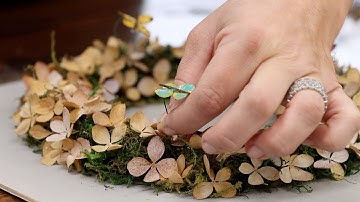 Having Some Fun with Dried Hydrangea Blooms! 🌸🙌💚 // Garden Answer