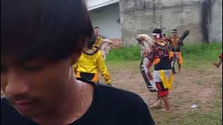 Jaranan sekar Laras menghibur warga lorong abadi