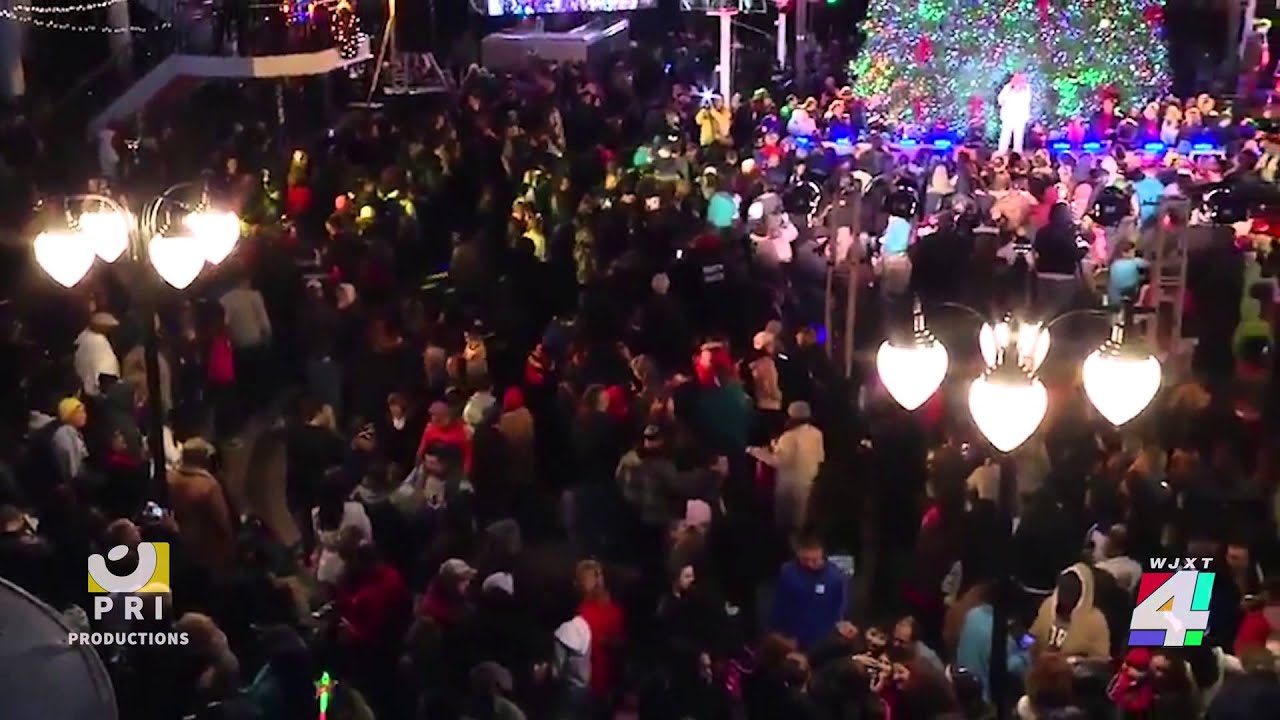 Christmas On The River 2014! YouTube