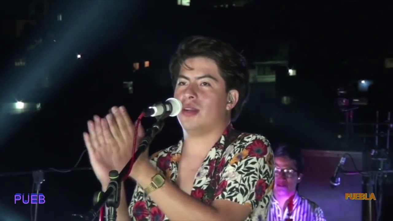 YO TE QUIERO MUJER CON EL GRUPO CARIÑO