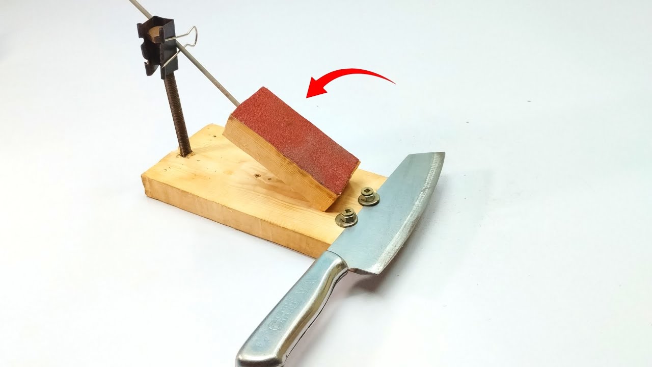 Razor Sharp Knives in 1 Minute! Best knife Sharpener Reviews