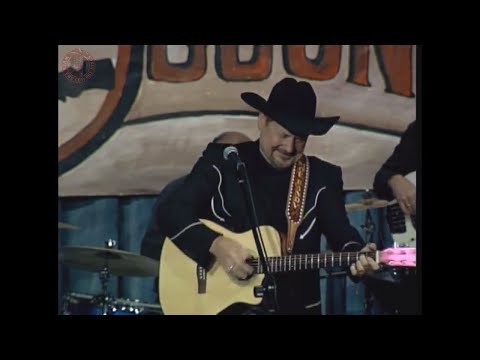 Moe Bandy - Barstool Mountain