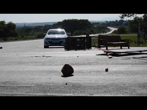 Roads coming in and out of Ladysmith closed, buses burnt by angry protesters