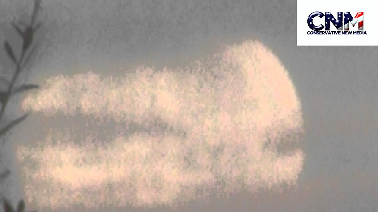 Moon Setting Quickly on the Horizon at Dawn in 1080P HD - by John D. Villarreal