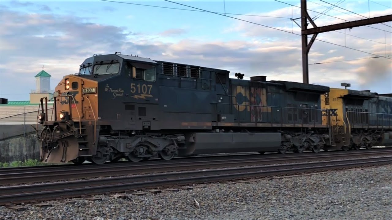 CSX Q300 Featuring “W. Thomas Rice Special” - YouTube