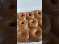 KRISPY KREME DOUGHNUTS ARE SOOO GOOD😋🍩 #krispykreme #doughnuts