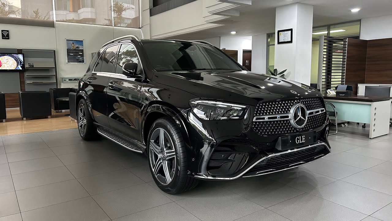 2025 Mercedes Benz GLE450 AMG in Obsidian Black Quick Review Indonesia
