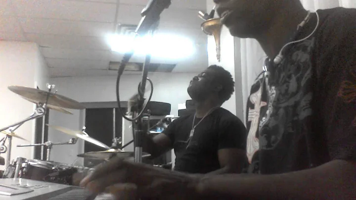 NEWHOUSE & ADRIAN LIVE  PLAYING IN PRAISE 10 07 15...