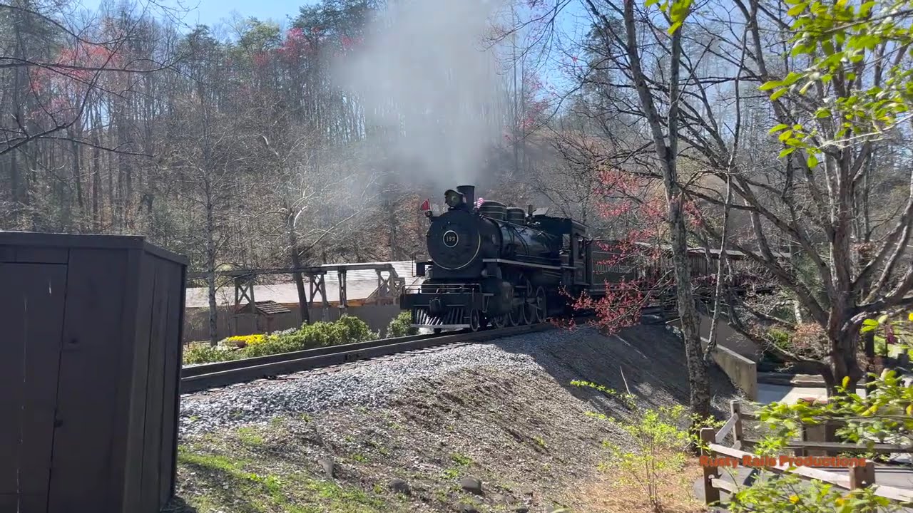 The Rumors Are True : The Dollywood Express Is No Longer Coal Fired