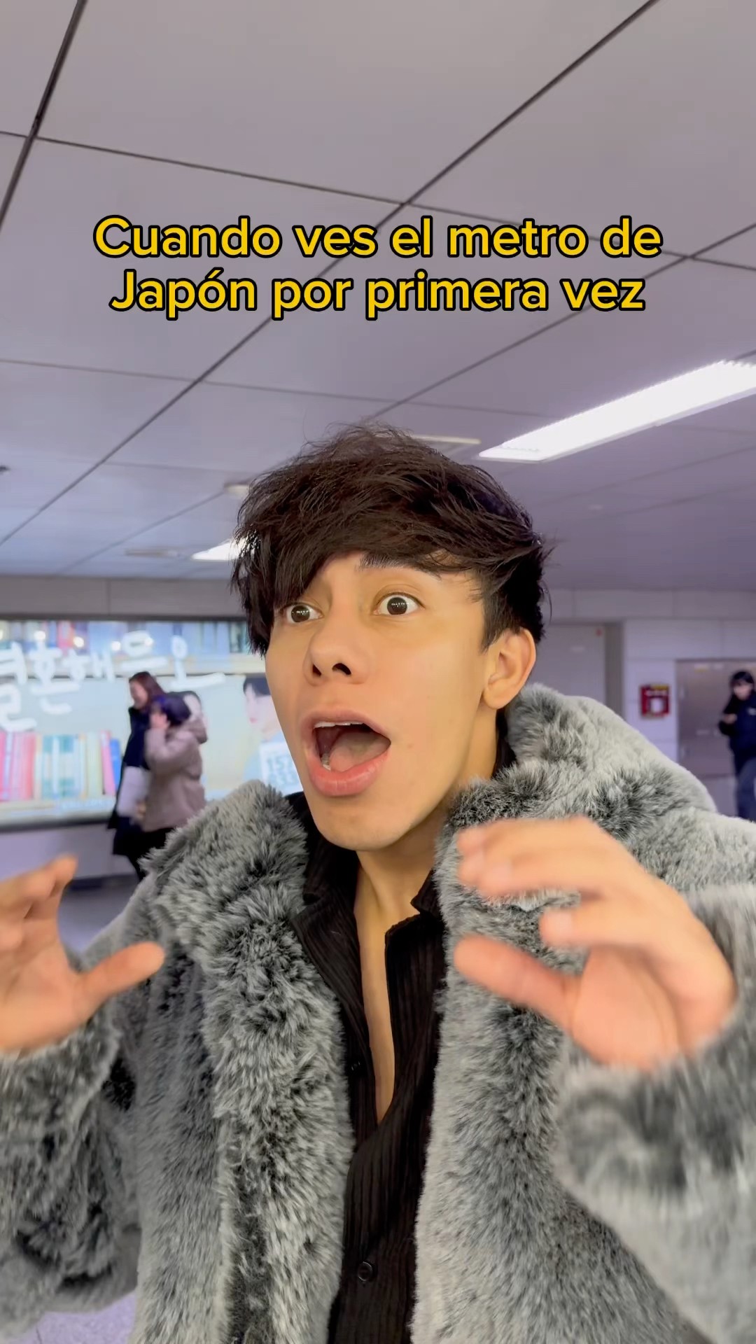 Es irreal ?? #Sonrixs #Japon