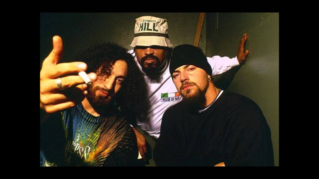 Cypress hill insane in the brain. The Brains группа. Cypress Hill Temples of Boom. Insane in the membrane. Cypress Hill Insane in the Brain какой альбом.