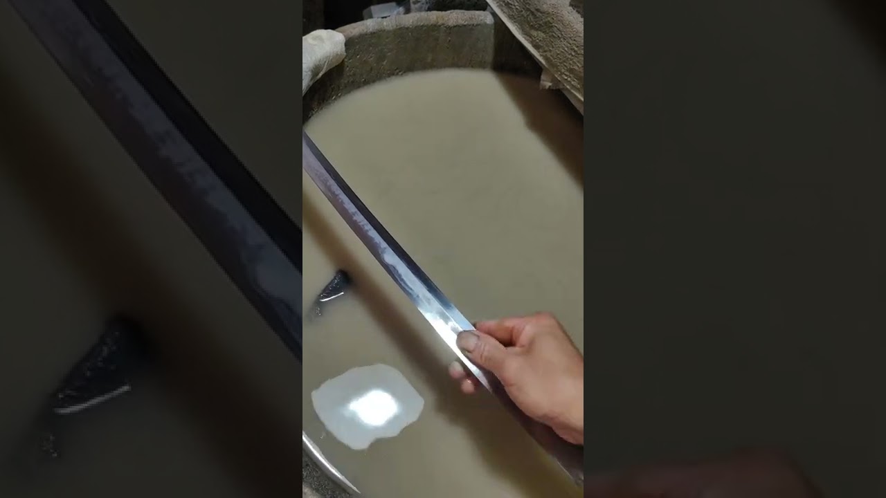 Choji hamon with hazuya polishing