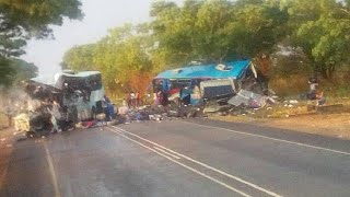 Zimbabwe bus crash kills 45 adults, two kids - Police screenshot 5