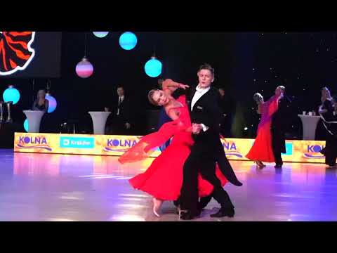 # Quickstep | Polish Champions Maksymilian Serafin & Weronika Majerowska | 14-15 ST | WIECZYSTY 2020
