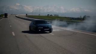 BMW M5 E39 4 9L vs Mercedes Benz E55 W210 AMG 5 5L