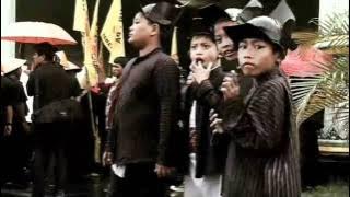 Download lagu Jogja Hip Hop Foundation - Jogja Istimewa - Free Download Mp3, Video, Lirik, Lagu 4shared Gratis.flv
