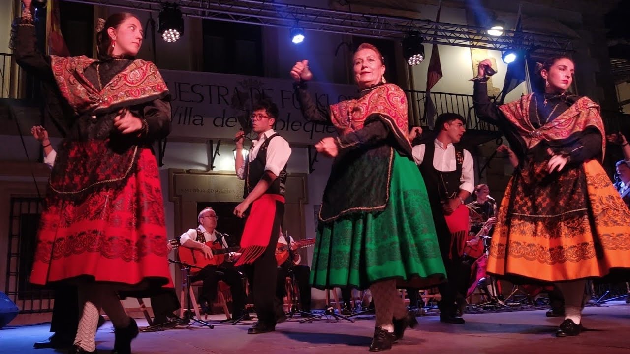 XXXVI Muestra de Folclore en la Plaza Mayor de Tembleque. Coros y Danzas. 26-7-2025