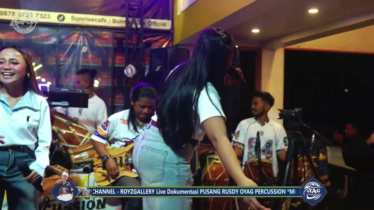 JUNGJUNAN - TRIO HAPPY | RUSDY OYAG LIVE SUNRISE CAFE